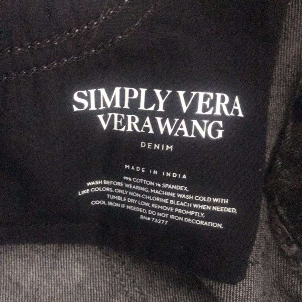 NWT Simply Vera Vera Wang Los Feliz wash relaxed straight fit jeans - Picture 7 of 7
